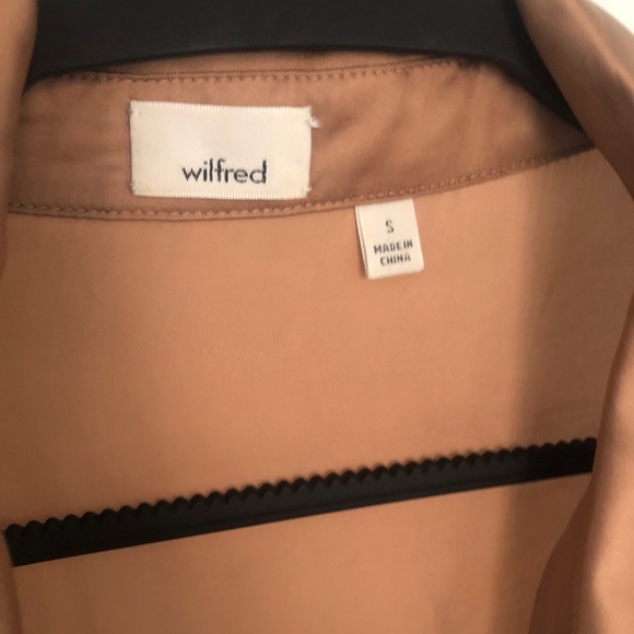 Wilfred Satin Tie Front Blouse Size Small - Picture 5 of 5